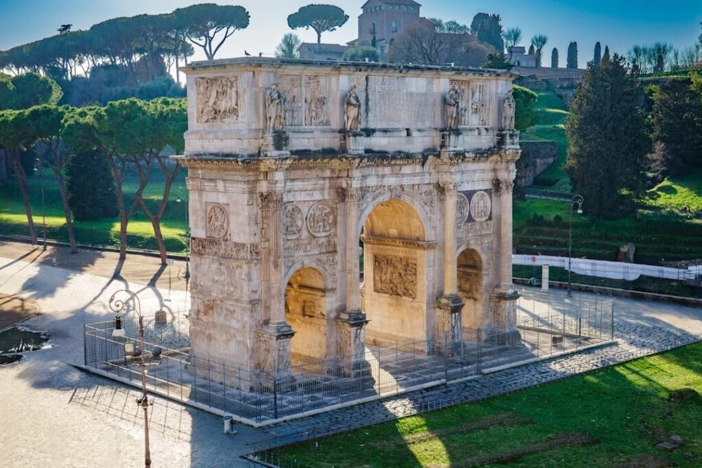 Triumphal Arches: Symbols of Power and Engineering Prowess